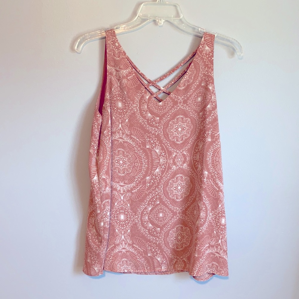Dusty rose Maurices tank with V back